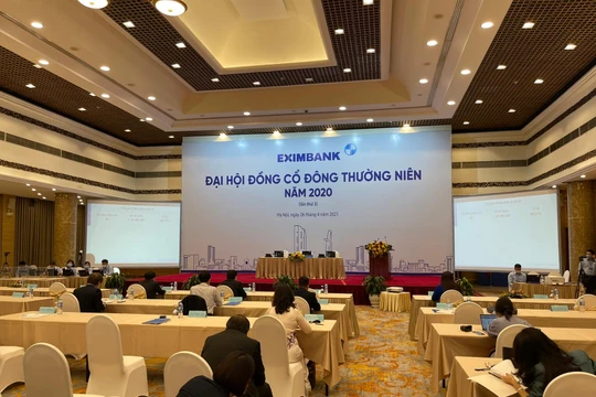 ĐHĐCĐ lần 3 của Eximbank liệu có thành công?