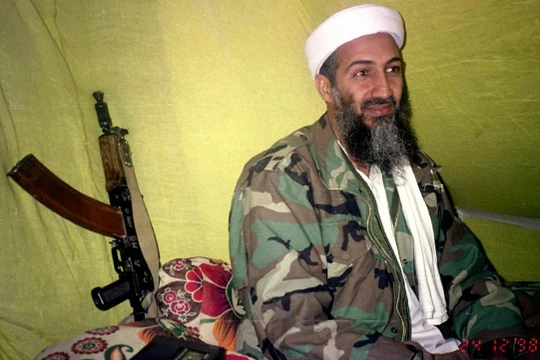 Một bức ảnh chụp trùm khủng bố Osama bin Laden (Ảnh: AP)
