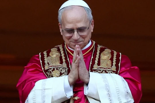 Ông Robert Prevost đã chọn Leo làm tên Giáo hoàng của mình, là vị Giáo hoàng thứ mười bốn lựa chọn cái tên này. Ảnh: Reuters.