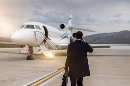 Giới siêu giàu hiện nay có lối sống tách biệt, trong đó sự xa xỉ tối thượng chính là sự riêng tư. Ảnh: Fortune.