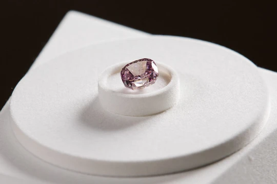 Viên kim cương "Spirit of the Rose" của công ty Alrosa (Ảnh: Getty)