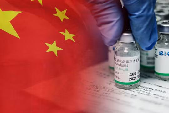 Trung Quốc đang đẩy mạnh tuyên truyền về mức độ hiệu quả của vaccine do họ sản xuất đối với biến chủng Delta (Ảnh: Nikkei)