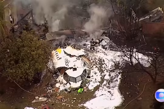 Máy bay rơi tự do ở Brazil: Toàn bộ 61 người thiệt mạng