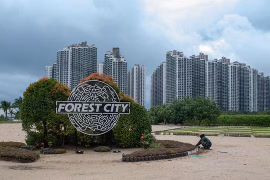 Forest City được tập đoàn Trung Quốc xây dựng nhưng sau đó gần như bị bỏ không. Ảnh: Getty.