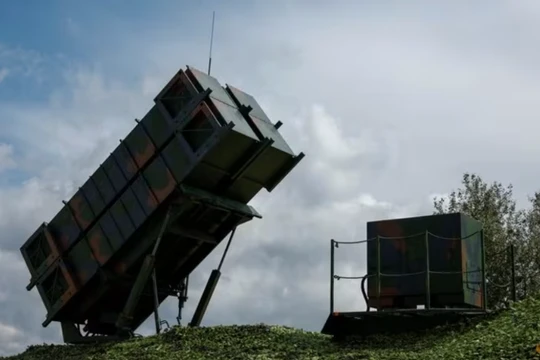 Hệ thống phòng thủ tên lửa Patriot của Mỹ trong cuộc tập trận chung giữa quân đội Israel và Mỹ. Ảnh: AFP.