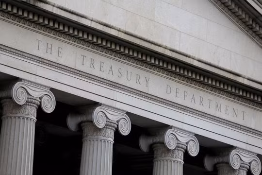 Mỹ gỡ mác thao túng tiền tệ cho Việt Nam (Ảnh: Reuters)