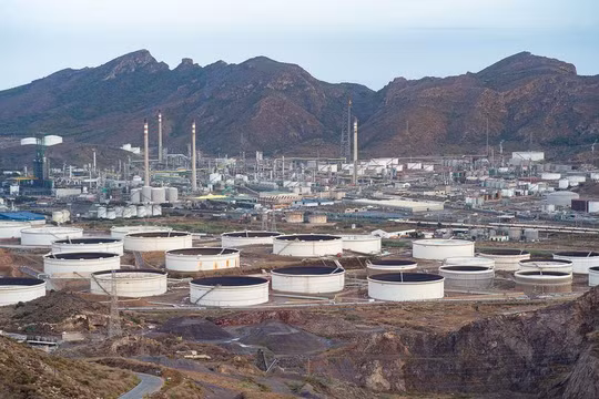 Nga đã hạn chế nguồn cung năng lượng cho châu Âu để đáp trả các lệnh trừng phạt liên quan tới cuộc chiến ở Ukraine (Ảnh: Zuma)