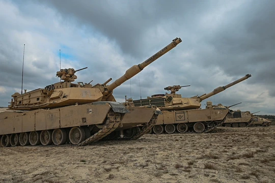 Xe tăng M1A2 do Mỹ sản xuất. Ảnh: Getty.