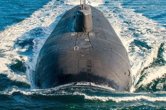 Tàu ngầm tấn công hạt nhân lớp Oscar của Nga. Ảnh: MW.