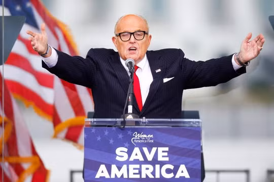 Luật sư riêng của ông Donald Trump, Rudy Giuliani (Ảnh: RT)