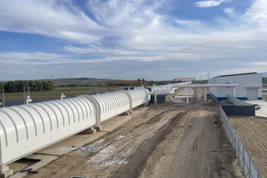 Nền tảng thử nghiệm quy mô đầy đủ cho vận chuyển bằng ống chân không 1.000 km/h của Trung Quốc. Ảnh: CREC. 