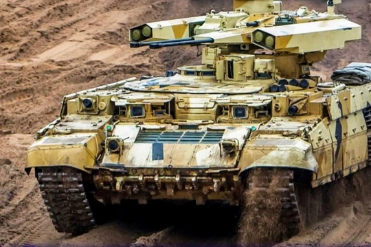 Xe hỗ trợ xe tăng BMPT do Nga chế tạo. Ảnh: MW.