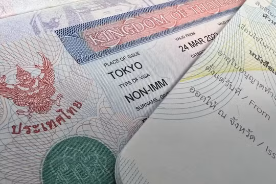 Chương trình mới nhằm thu hút lao động có kỹ năng và các nhà đầu tư nước ngoài (Ảnh: AFP)