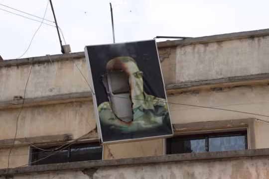 Phiến quân Syria chiếm Damascus và lật đổ Tổng thống Bashar al-Assad. Ảnh: Reuters.