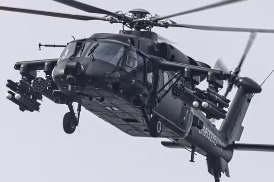 Trực thăng tấn công hạng nặng Z-20T của Không quân Trung Quốc. Ảnh: MW.