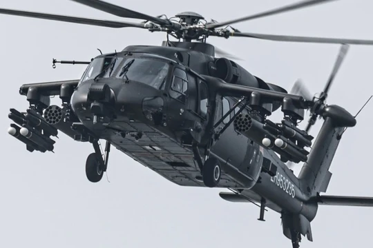 Trực thăng tấn công hạng nặng Z-20T của Không quân Trung Quốc. Ảnh: MW.