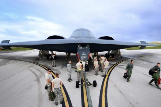 Máy bay ném bom tàng hình B-2 Spirit của quân đội Mỹ (Ảnh: US Air Force)