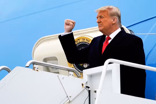 Tổng thống Trump dự định ban hành khoảng 100 lệnh ân xá, giảm án trong ngày cuối cùng ở Nhà Trắng (Ảnh: NBC)