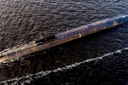 Tàu ngầm chạy bằng năng lượng hạt nhân lớp Borei được trang bị tên lửa đạn đạo. Ảnh: MW.