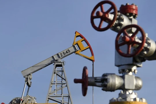 Một máy bơm dầu ở vùng Almetyevsk, Cộng hòa Tatarstan, Nga. Ảnh: Sputnik.