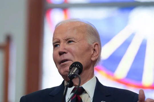 Ông Joe Biden ra loạt lệnh ân xá vào phút chót. Ảnh: Euro News.