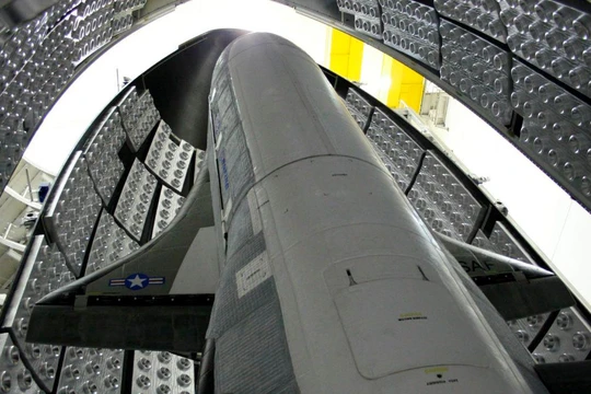 Nga cho rằng Mỹ chế tạo tàu con thoi X-37B để phục vụ cho mục đích quân sự (Ảnh: CNN)