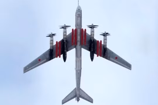 Máy bay Tu-95MSM mang theo 8 tên lửa hành trình Kh-101/2. Ảnh: Military Watch.