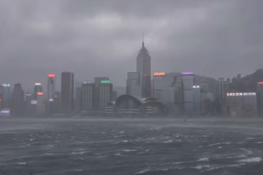 Trước Wipha, 17 cơn bão nhiệt đới đã kích hoạt tín hiệu cảnh báo số 10 kể từ khi bắt đầu ghi chép vào năm 1946. Ảnh: SCMP.