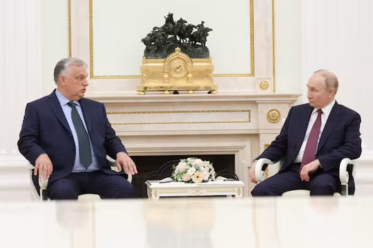 Tổng thống Nga Vladimir Putin và Thủ tướng Hungary Viktor Orban tham dự cuộc họp tại Điện Kremlin ở Moscow, Nga vào ngày 5/7/2024. Ảnh: Reuters.