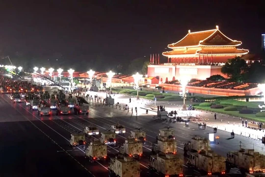 Một buổi diễn tập cho cuộc diễu hành vào ngày 3/9. Sự kiện chính thức dự kiến ​​sẽ giới thiệu các hệ thống quân sự tiên tiến nhất của Trung Quốc. Ảnh: CCTV.
