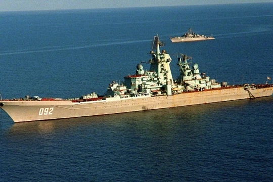 Tàu tuần dương chạy bằng năng lượng hạt nhân lớp Kirov của Hải quân Nga. Ảnh: MW.