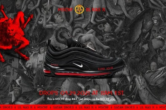 Ảnh quảng cáo mẫu giày Satan của MSCHF và rapper Lil Nas X (Ảnh: RT)