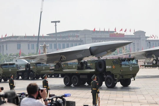 Các loại UAV hiện đại xuất hiện trong cuộc duyệt binh ngày 3/9 ở Trung Quốc. Ảnh: Reuters.