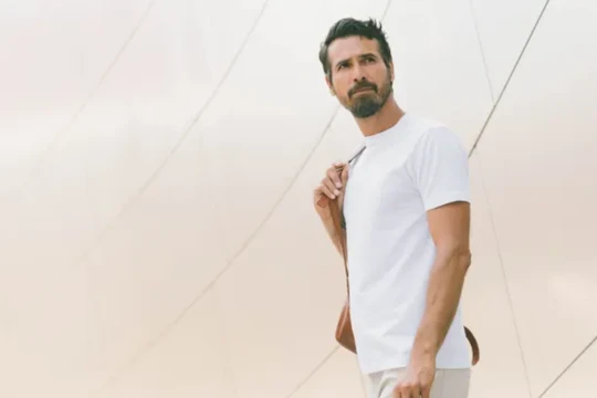 Ryan Bartlett là đồng sáng lập kiêm CEO của True Classic (Ảnh: CNBC)