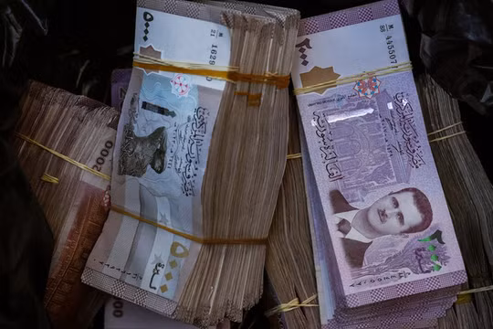 Đồng tiền của Syria đã mất giá thê thảm kể từ năm 2011. Ảnh: Getty.