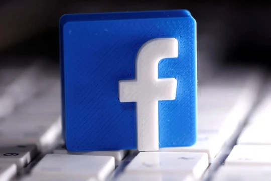 Facebook mỗi năm kiếm 70 tỷ USD doanh thu quảng cáo, và 1/4 số đó đến từ các tập đoàn lớn như Unilever (Ảnh: Reuters)