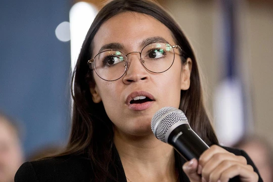 Nữ nghị sĩ Mỹ Alexander Orcasio-Cortez (Ảnh: Pinterest)