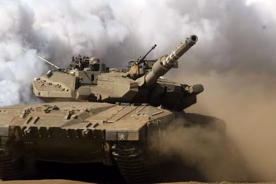 Xe tăng Merkava Mark III của quân đội Israel tham gia một cuộc tập trận. Ảnh: Getty.