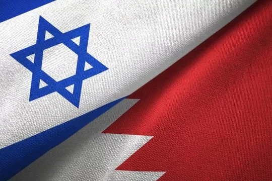 Tiếp bước UAE, Bahrain nhất trí nối lại quan hệ đầy đủ với Israel (Ảnh: Newsweek)