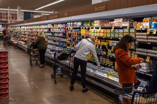 Chi tiêu tiêu dùng là một trong những động lực chính cho tăng trưởng kinh tế ở Mỹ (Ảnh: Getty)