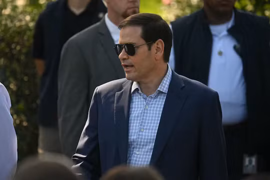 Ngoại trưởng Mỹ Marco Rubio tham dự buổi dã ngoại của gia đình quân nhân tại bãi cỏ phía Nam của Nhà Trắng ở Washington, D.C. vào ngày 4/7. Ảnh: AFP.