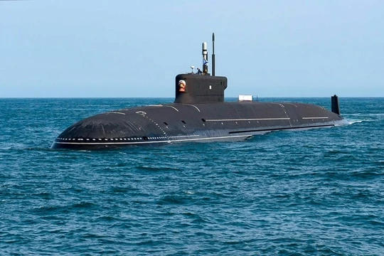 Tàu ngầm hạt nhân Knyaz Pozharsky của Nga ngoài khơi vùng Murmansk, ngày 1/8. Ảnh: Sputnik.