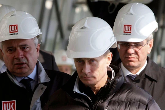 Tổng thống Putin đã tận dụng nguồn khí đốt dồi dào để tạo lợi thế cho Nga (Ảnh: Asia Times)