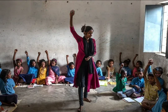 Hệ thống giáo dục công ở Ấn Độ nhìn chung còn nghèo nàn (Ảnh: The Economist)