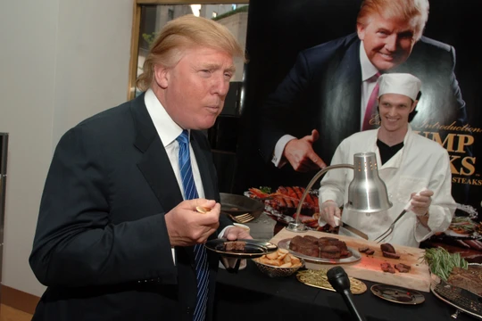 Một trong những món khoái khẩu của ông Trump, bít tết, khó kiếm được khi ông công du Ấn Độ (Ảnh: GQ)