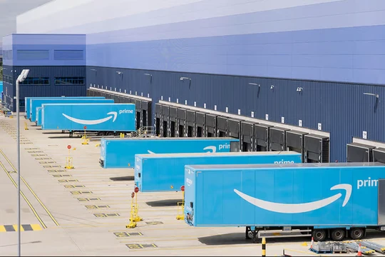 Thương mại điện tử không còn tăng trưởng "nóng" như trước (Ảnh: The Economist)