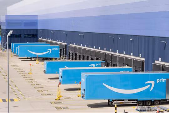 Thương mại điện tử không còn tăng trưởng "nóng" như trước (Ảnh: The Economist)