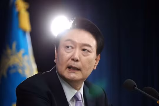 Tổng thống Hàn Quốc Yoon Suk Yeol trả lời câu hỏi của phóng viên trong cuộc họp báo tại Văn phòng Tổng thống ở Seoul, Hàn Quốc, ngày 7/11/2024. Ảnh: Reuters.