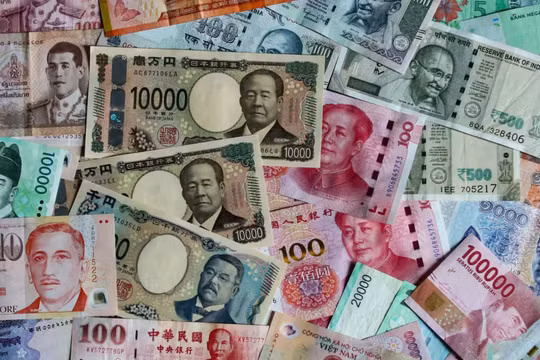 Các thị trường châu Á chao đảo sau quyết định áp thuế toàn diện của Tổng thống Mỹ Donald Trump. Ảnh: Nikkei.