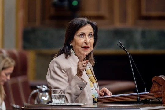 Bộ trưởng Quốc phòng Tây Ban Nha Margarita Robles tại Đại hội đại biểu ở Madrid, ngày 18/6. Ảnh: Getty.